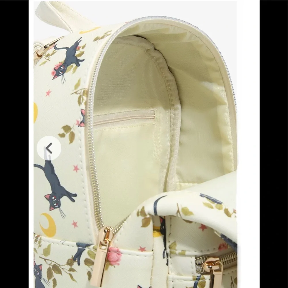SAILOR MOON LUNA FLORAL MINI BACKPACK! - Picture 4 of 5